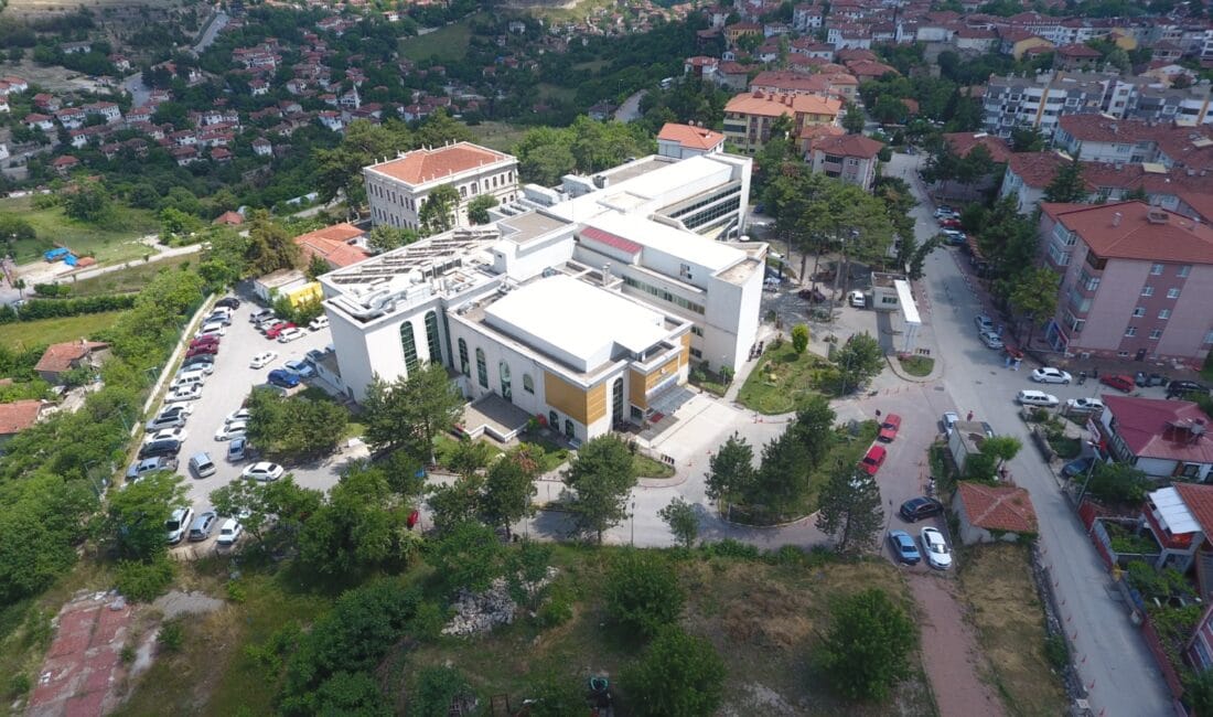 Safranbolu Devlet Hastanesi’nin hizmet kapasitesini artıracak önemli bir adım atıldı.