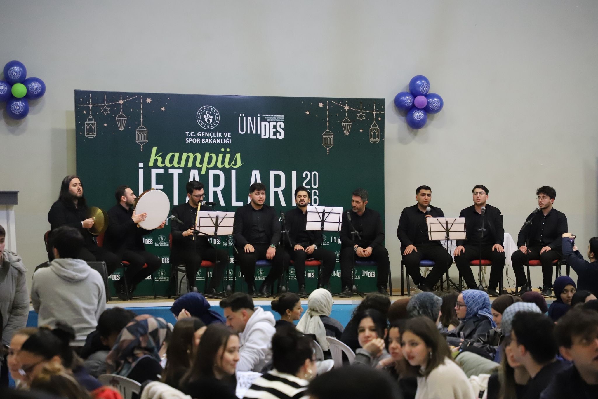 Karabük’te Gençler İftarda Buluştu Karabük’te Gençlik ve Spor Bakanlığı tarafından