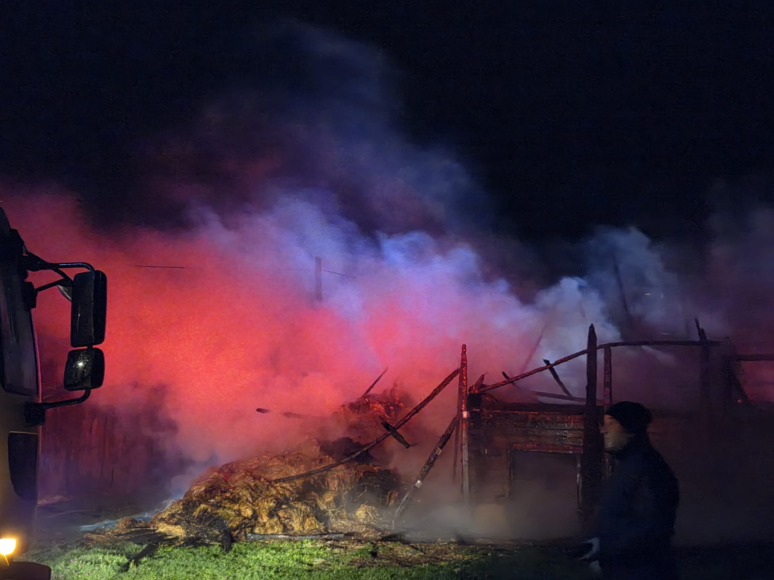Karabük’te çıkan yangında samanlık kullanılamaz hale geldi Karabük’ün Eskipazar ilçesinde