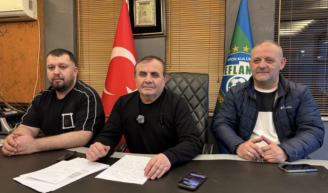 Eflanispor, Bölgesel Amatör Lig’den çekilme kararı aldığını açıkladı. Kulüp yönetimi