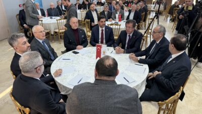 Nihat Zeybekci, bir dizi ziyaret ve temaslarda bulunmak üzere Karabük’e