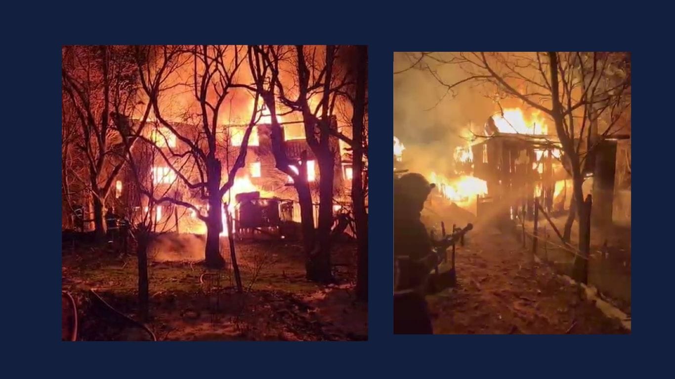 Eskipazar’da 2 katlı ahşap evde çıkan yangın, itfaiye ekiplerince söndürülürken.