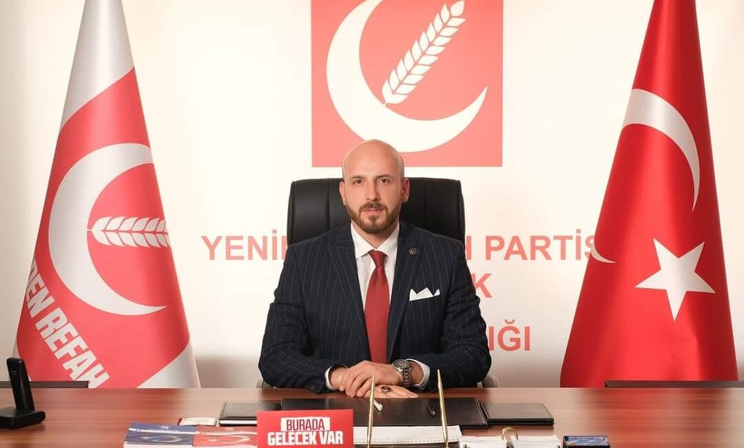 YENİDEN REFAH PARTİSİ: “BU TABLO KADER DEĞİL, İHMALİN SONUCUDUR” Yeniden Refah Partisi Karabük İl başkanlığı Karabük-Yenice kara yolunda meydana