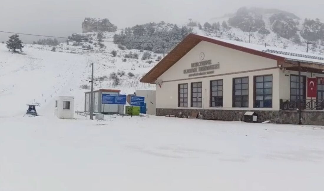 KELTEPE KAYAK MERKEZİ BEYAZA BÜRÜNDÜ Karabük’te Keltepe Kayak Merkezi, beyaza büründü KARABÜK’ün kayak merkezi Keltepe,