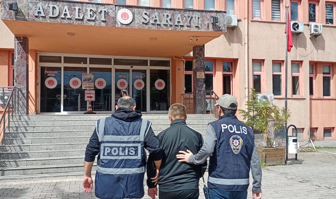 Karabük İl Emniyet Müdürlüğü ekipleri, kent genelinde huzur ve güvenliğin