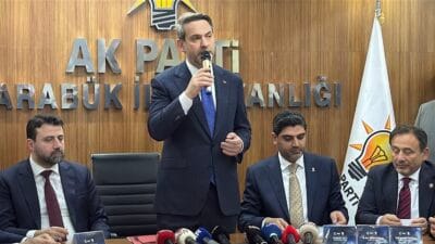 Enerji ve Tabii Kaynaklar Bakanı Alparslan Bayraktar, Karabük ziyaretinde hem