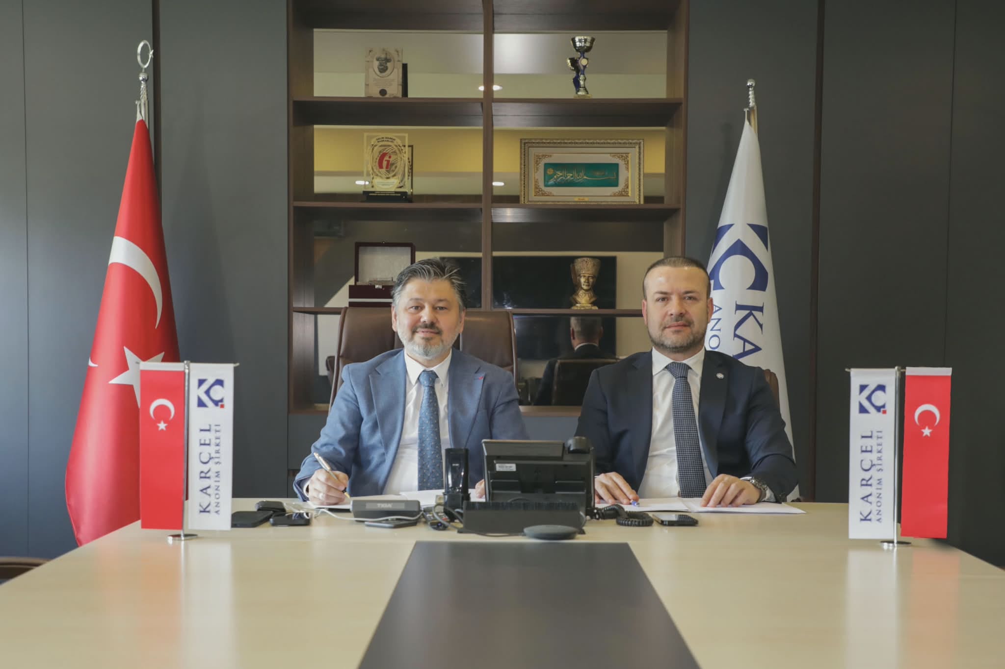 Yapılan açıklamada; “Bağlı ortaklığımız KARÇEL A.Ş. ile Özçelik-İş Sendikası arasında