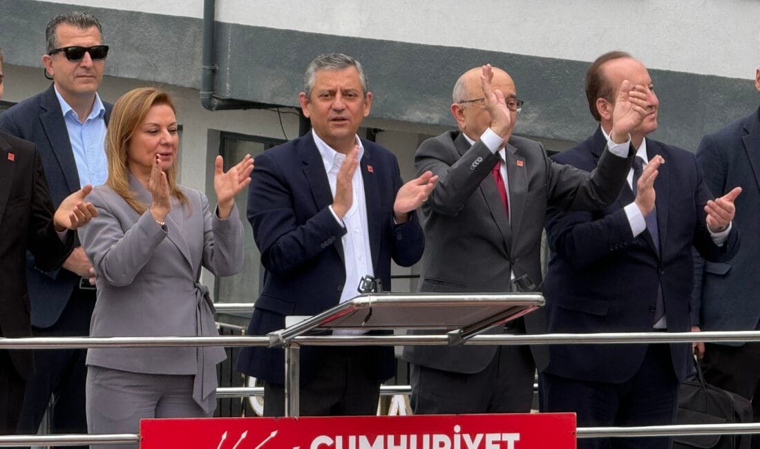 Cumhuriyet Halk Partisi (CHP) Genel Başkanı Özgür Özel, Karabük’te düzenlenen