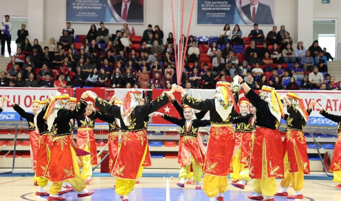 KARABÜK’TE 19 MAYIS COŞKUSU Karabük’te 19 Mayıs Atatürk’ü Anma, Gençlik ve Spor Bayramı çeşitli