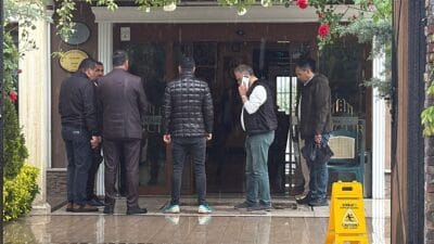 SAFRANBOLU’DA KONAKLADIKLARI OTELDE 4’Ü ÇOCUK 42 KİŞİ KARBONMONOKSİT GAZINDAN ETKİLENDİ Karabük’ün Safranbolu ilçesinde konakladıkları otelde atık karbonmonoksit gazı sızıntısından çoğunluğunu