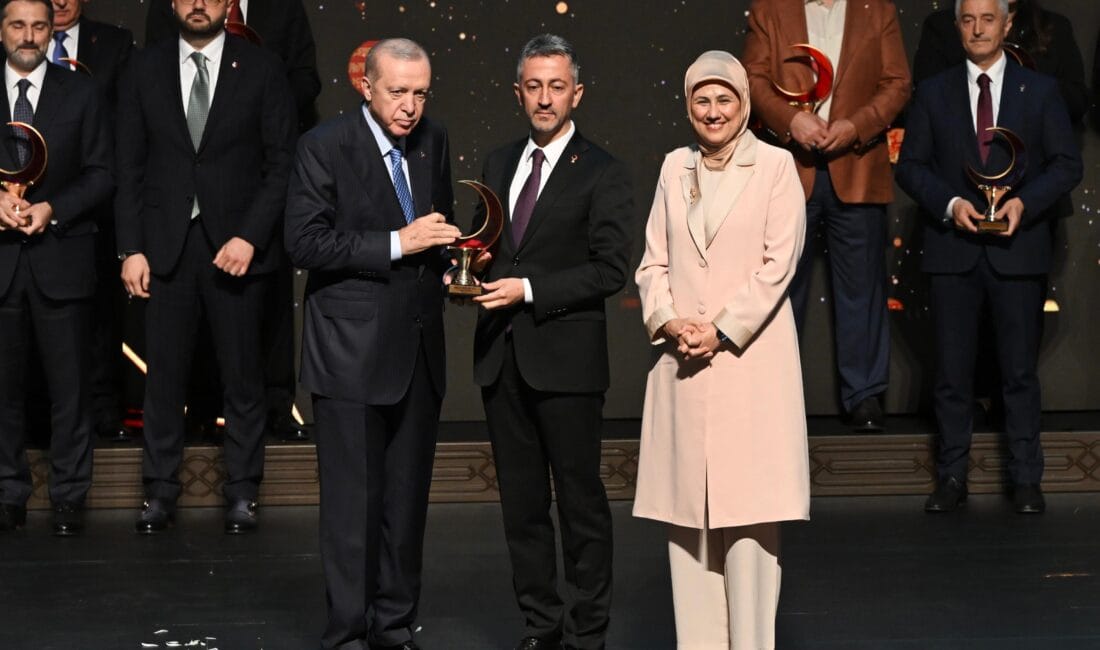 KARDEMİR A.Ş.’den yapılan açıklamada; “Cumhurbaşkanlığı himayelerinde, Beştepe Millet Kongre ve