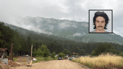 KAYBOLAN ÜNİVERSİTE ÖĞRENCİSİ İÇİN EKİPLER ARAMA ÇALIŞMASINI SÜRDÜRÜYOR Safranbolu’da yaşayan üniversite öğrencisi Hamza Duras’tan (22) günlerdir haber alınamıyor.