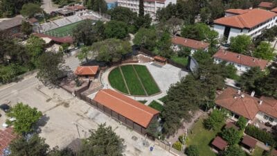 Karabük Belediyesi, şehrin kültürel hafızasında derin izler bırakan tarihi Yenişehir