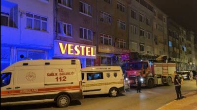 YENİCE’DE BİR KİŞİ İMAM NİKAHLI EŞİNİ ÖLDÜRDÜ Karabük’ün Yenice ilçesinde Y.B. (48) imam nikahlı eşi T.B.K.’yı (29)