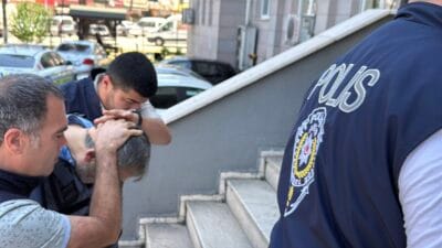 İMAM NİKAHLI EŞİNİ ÖLDÜREN YUSUF B. TUTUKLANDI Yenice’de Burcu K. (29), dini nikahla birlikte yaşadığı Yusuf Berber’in