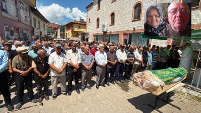 Karabük'ün Safranbolu ilçesinde TIR ile otomobilin çarpıştığı kazada ağır yaralanan
