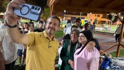 Karabük Belediye Başkanı Özkan Çetinkaya, Soğuksu Mahallesi’nde gerçekleştirdiği saha gezisinde