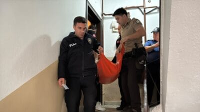 Karabük’te evde düştükten sonra mahsur kalan Z.S. (90) ekipler tarafından