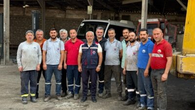 BAŞKAN ÇETİNKAYA “KARABÜK İÇİN KESİNTİSİZ HİZMET ÜRETİYORUZ” Karabük Belediyesi; marangozhaneden kaynak atölyesine, bakım-onarımdan boyahaneye kadar tüm birimleriyle