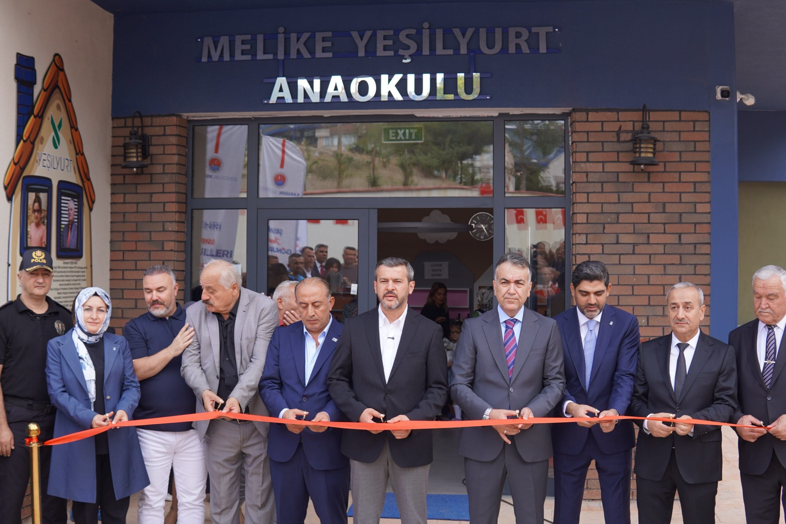 KARABÜK BELEDİYESİ’NDEN GELECEĞE YATIRIM: İLK DERS ZİLİ MELİKE YEŞİLYURT ANAOKULU’NDA ÇALDI Karabük Belediyesi ile hayırsever iş insanı Osman Yeşilyurt iş birliğinde