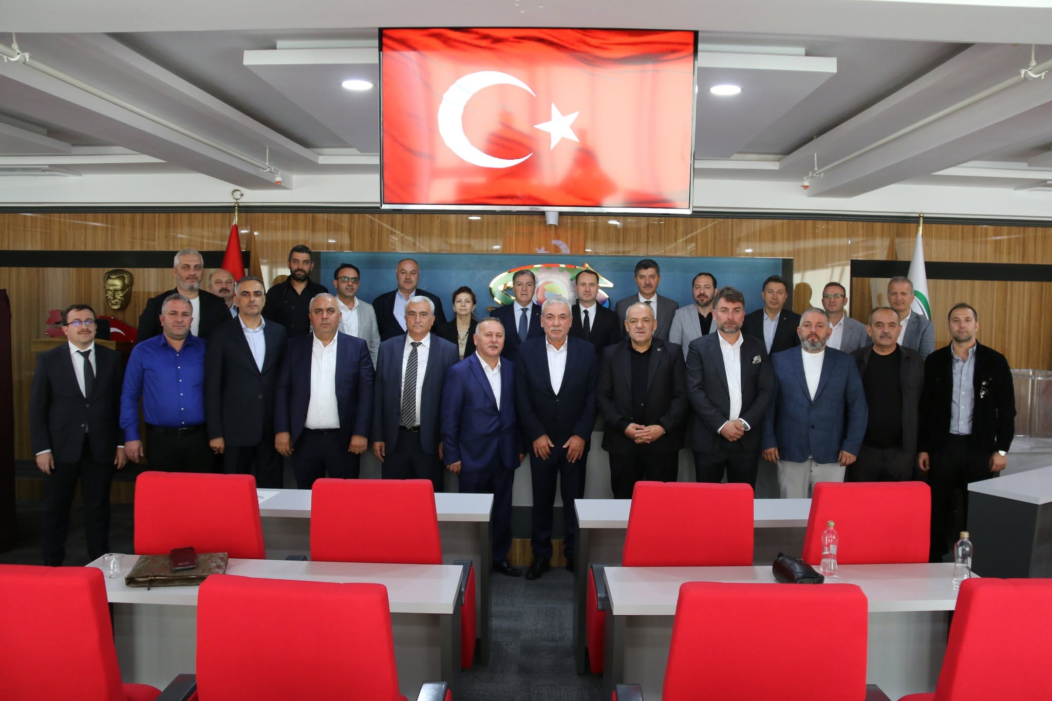 KARABÜK TSO’NUN YENİ BAŞKANI ÖMER AYAR Karabük Ticaret ve Sanayi Odası’nda 24 meclis üyesi tarafından bu